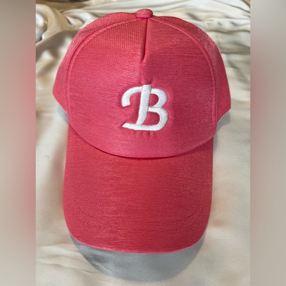 B cap embroidered - Picture 2 of 2